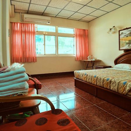 Sun Moon Lake Fisherman Homestay Yuchi Zimmer foto